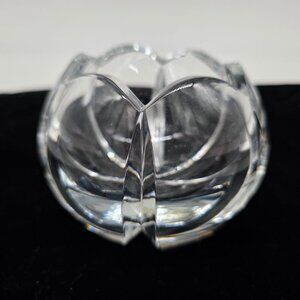 Illusions Handcrafted 24% Lead Crystal Round Tulip Glass Candle Holder Votive Sl